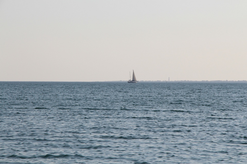Вода черного моря фото  
