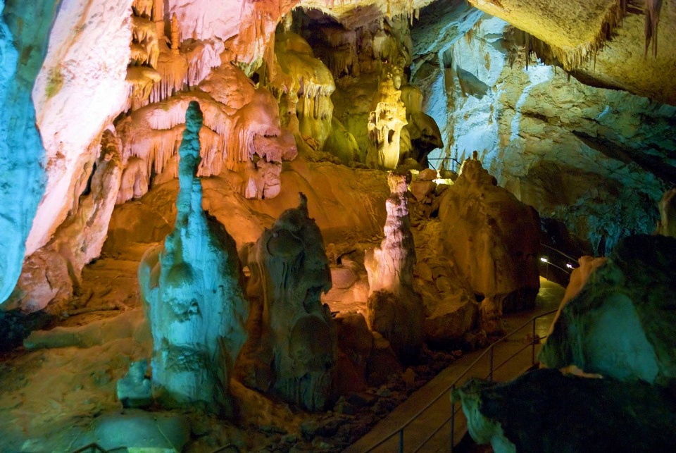 Мраморная Пещера. Крым 