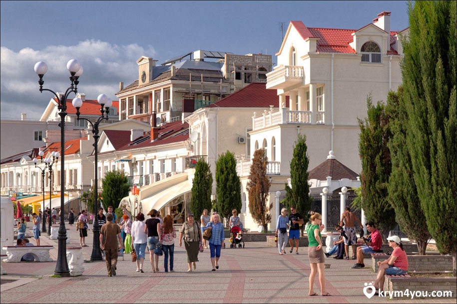 Набережная Назукина в Балаклаве Крым фото  