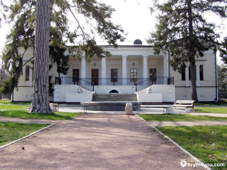 Дом графа Воронцова Крым Симферополь  