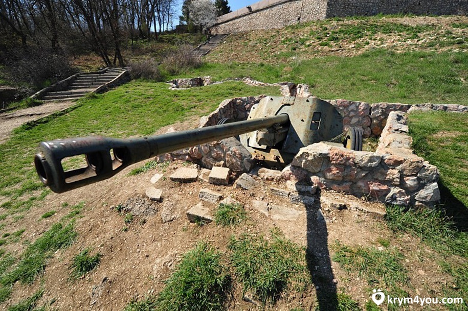 Сапун-гора Музей Крым пушка 