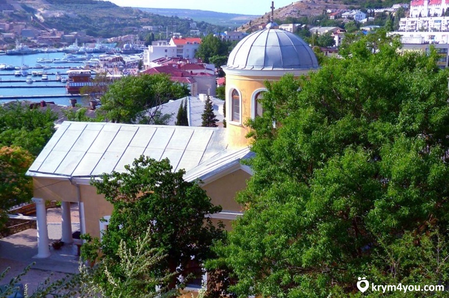 Крым Храм 12 Апостолов в Балаклаве фото 