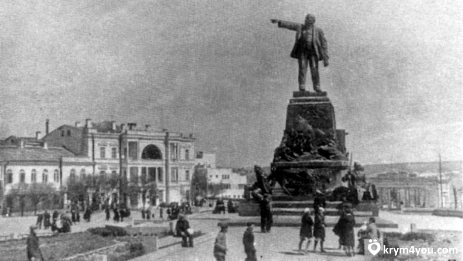памятник Нахимову в Севастополе установка ленина  
