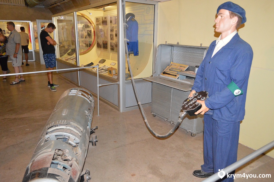 Музей подводных лодок в Балаклаве СССР
