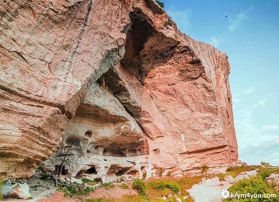 Пещерный монастырь Качи-Кальон Крым фото 5 