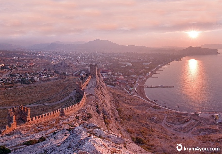 Судак Крым фото Генуэзская Крепость  