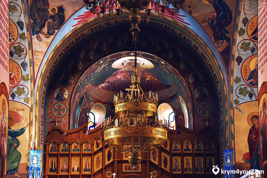 Гурзуф Покровский собор фото 