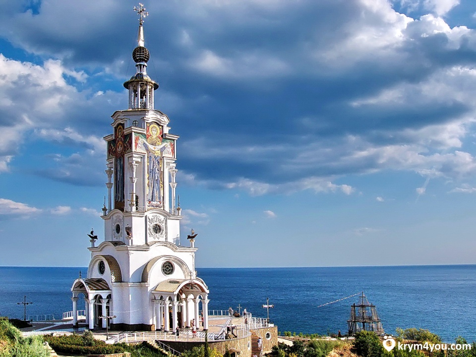 Храм-маяк Святого Николая Чудотворца Крым