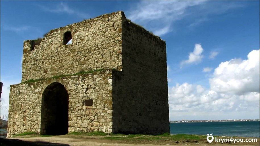 Генуэзская крепость в Феодосии Крым фото 