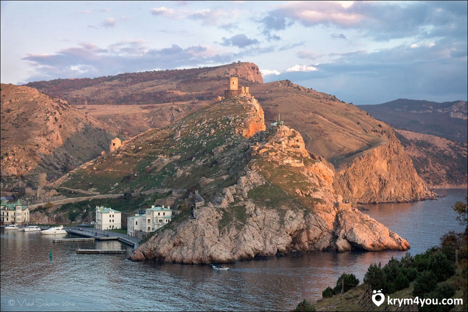 Генуэзская крепость Чембало в Балаклаве Крым фото вид 