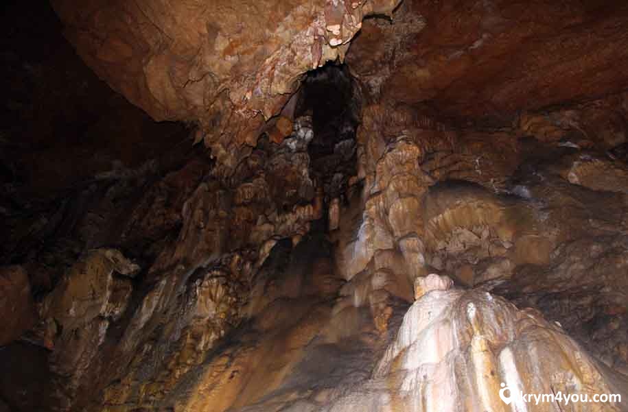 Скельская пещера  