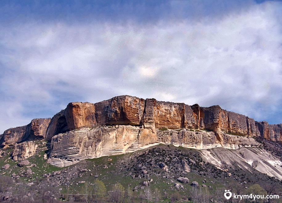 Качи-Кальон пещерный город Крым Бахчисарай 