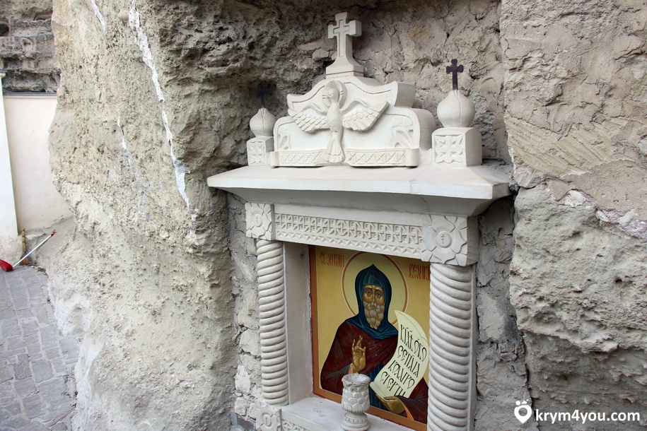 Крым Свято-Успенский монастырь в Бахчисарае фото 2 