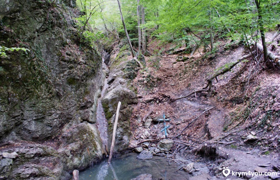 Водопад Трёх Святителей Крым фото 2 