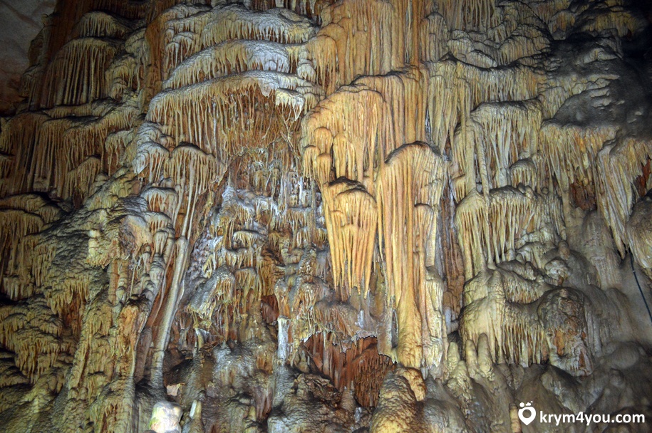 достопримечательности Крыма фото Эмине-Баир-Хосар Мамонтовая пещера  